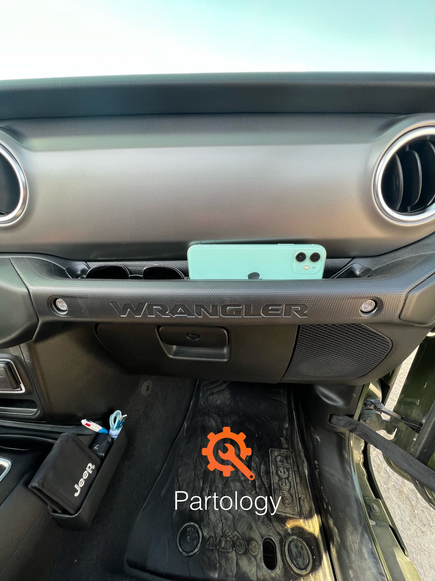 Partology- jeep grab handle tray